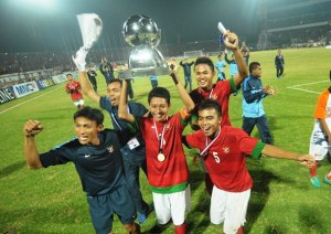 Champions-Winner-AFF-U-19-Indonesia-Vietnam_07